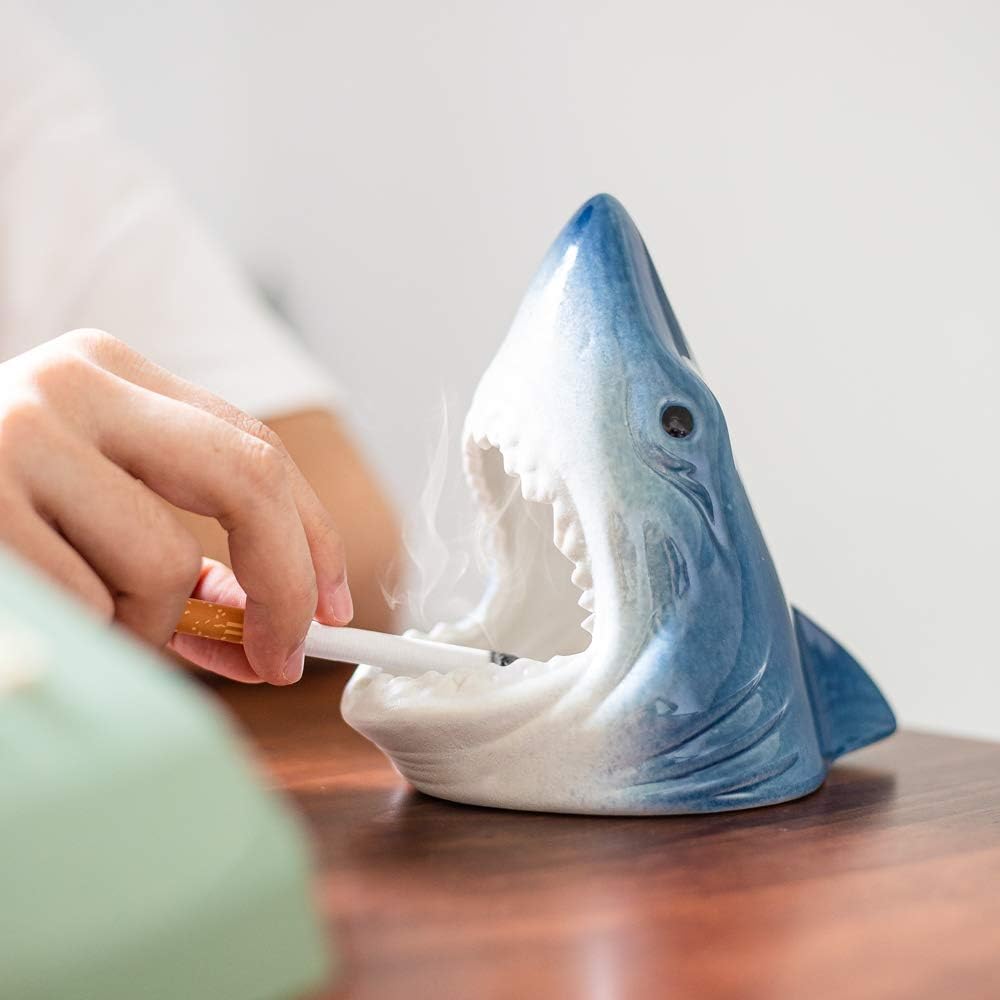 Shark-Shaped Ceramic Cigar Ashtray – Windproof Large Outdoor Ash Tray for Home or Office Decor