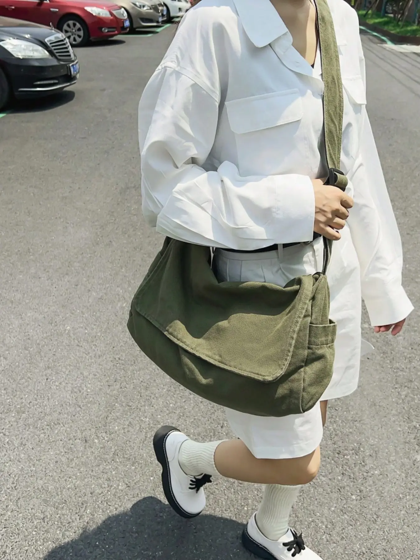 Vintage Faded Army Green Heavy Washed Canvas Crossbody Bag, Minimalist Flap Casual Messenger Bag with Adjustable Wide Shoulder Strap,  Versatile Large Capacity Shoulder Bag, Everyday Wear School & Commute Shoulder Satchel for Unisex Street Style Outfits