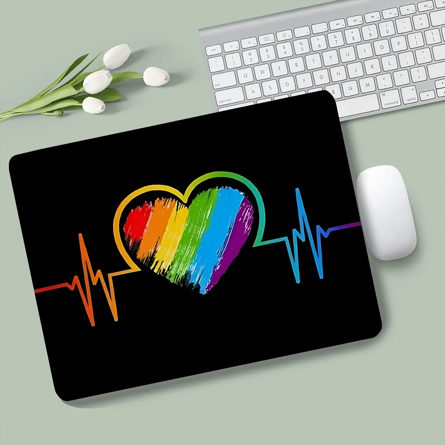 Anime Rainbow Heart ECG Pattern Mouse Pad,Non-slip Mini Desk Mat, Rubber Coaster with Non-slip Rubber Base, Desktop Protection Pad, Suitable for Office Use, E-sports Players