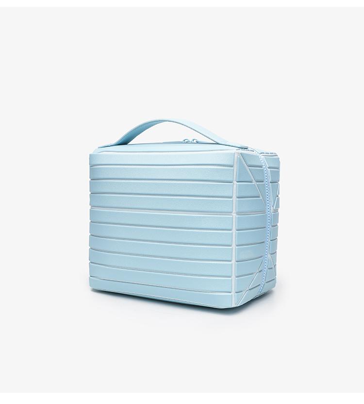 Foldable Waterproof Toiletry Bag – Large Capacity Travel Organizer (8.5x7.5x5.9 Inches) | Compartments for Cosmetics, Toiletries & Essentials – Lightweight, Durable & Spill-Proof