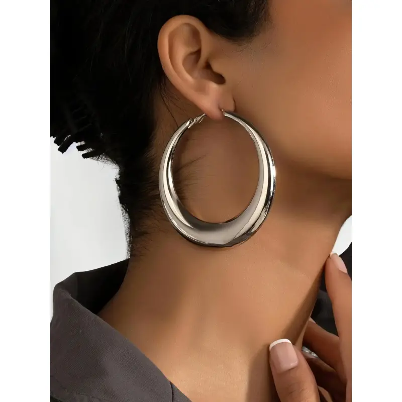 Minimalist style solid color women's earrings, flat-back pierced jewelry, high-quality earrings, new summer casual fashion earrings, suitable for women's daily and party wear, a stylish jewelry gift for her, fashionable jewelry accessory