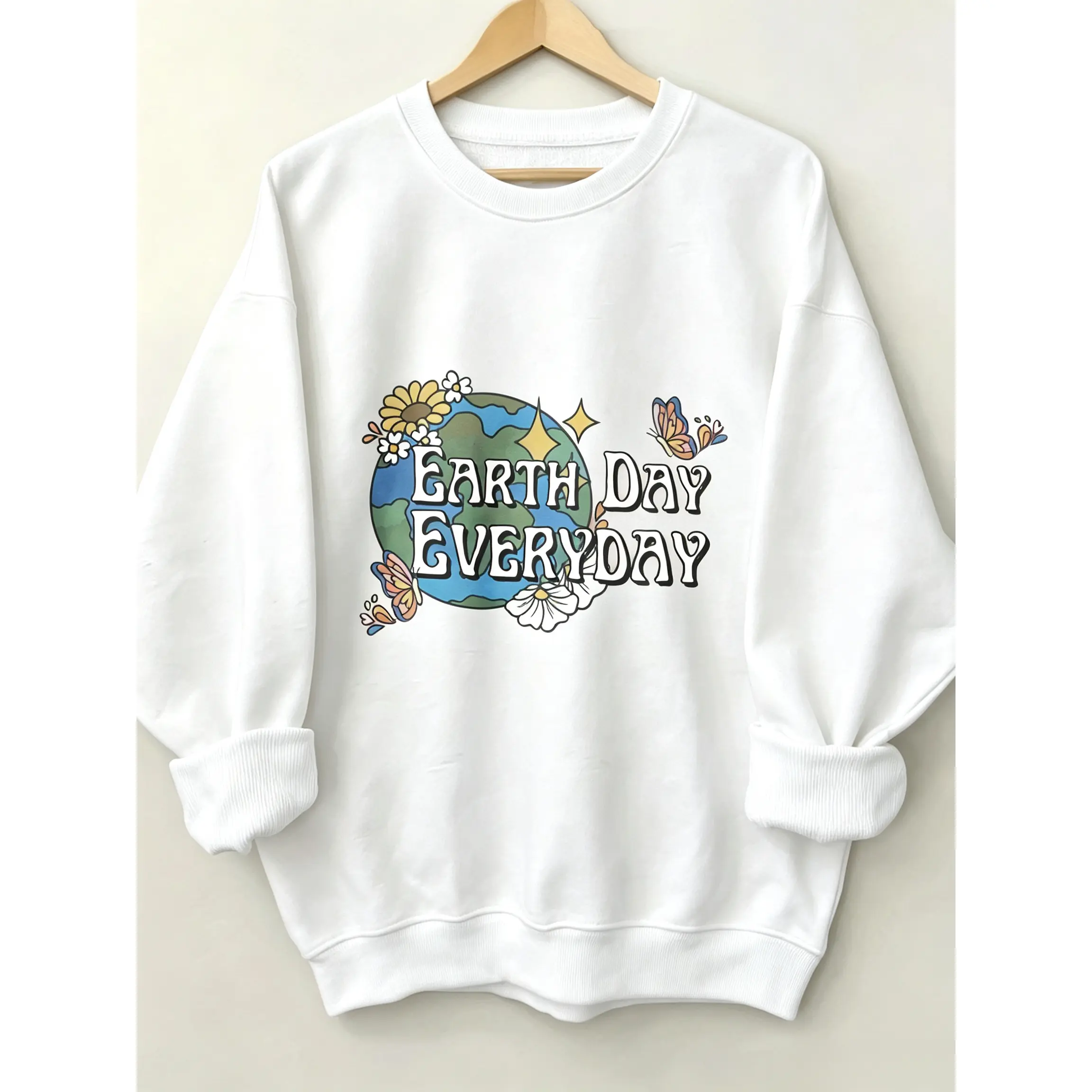 Casual Women'S Sweatshirt Featuring a Design with Flowers And Butterflies, Perfect for Round Neck Styles During The Fall And Winter Seasons, Celebrating Earth Day Every Day