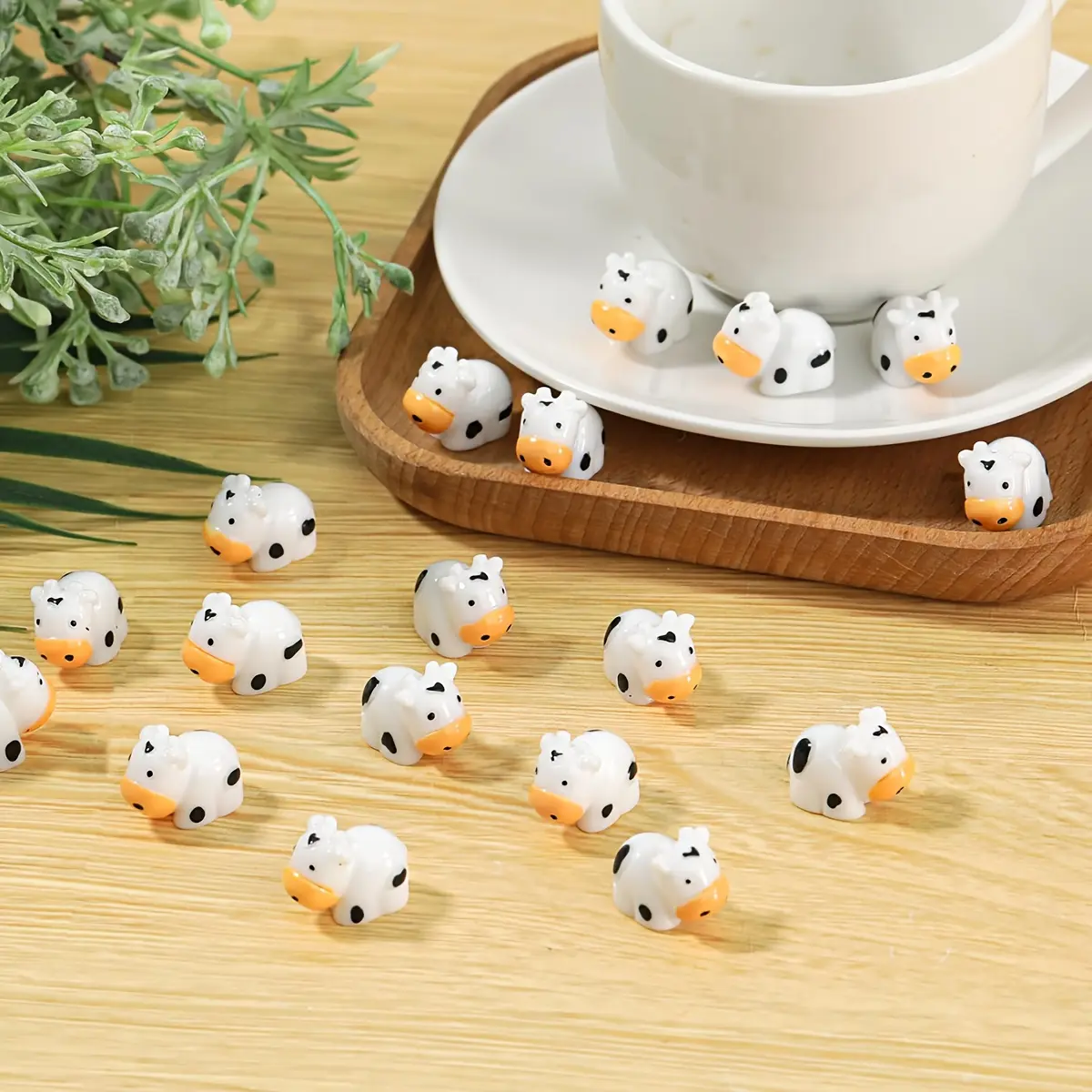 10/50/100pcs Mini Cow Figurines Mini Resin Cow Miniature Animals Figurines Fairy Garden Miniature Moss Landscape DIY Crafts