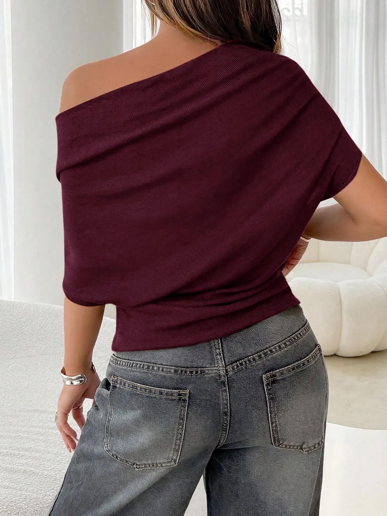 2026 Summer New Women's T-shirt, Sexy Hot Girl Off-the-Shoulder Slim Fit Batwing Sleeve Top