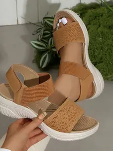Thick Sole Sandals, Comfortable Summer Footwear, Durable Thick Bottom Shoes, Perfect for Casual Wear, Women's Fashion Sneakers