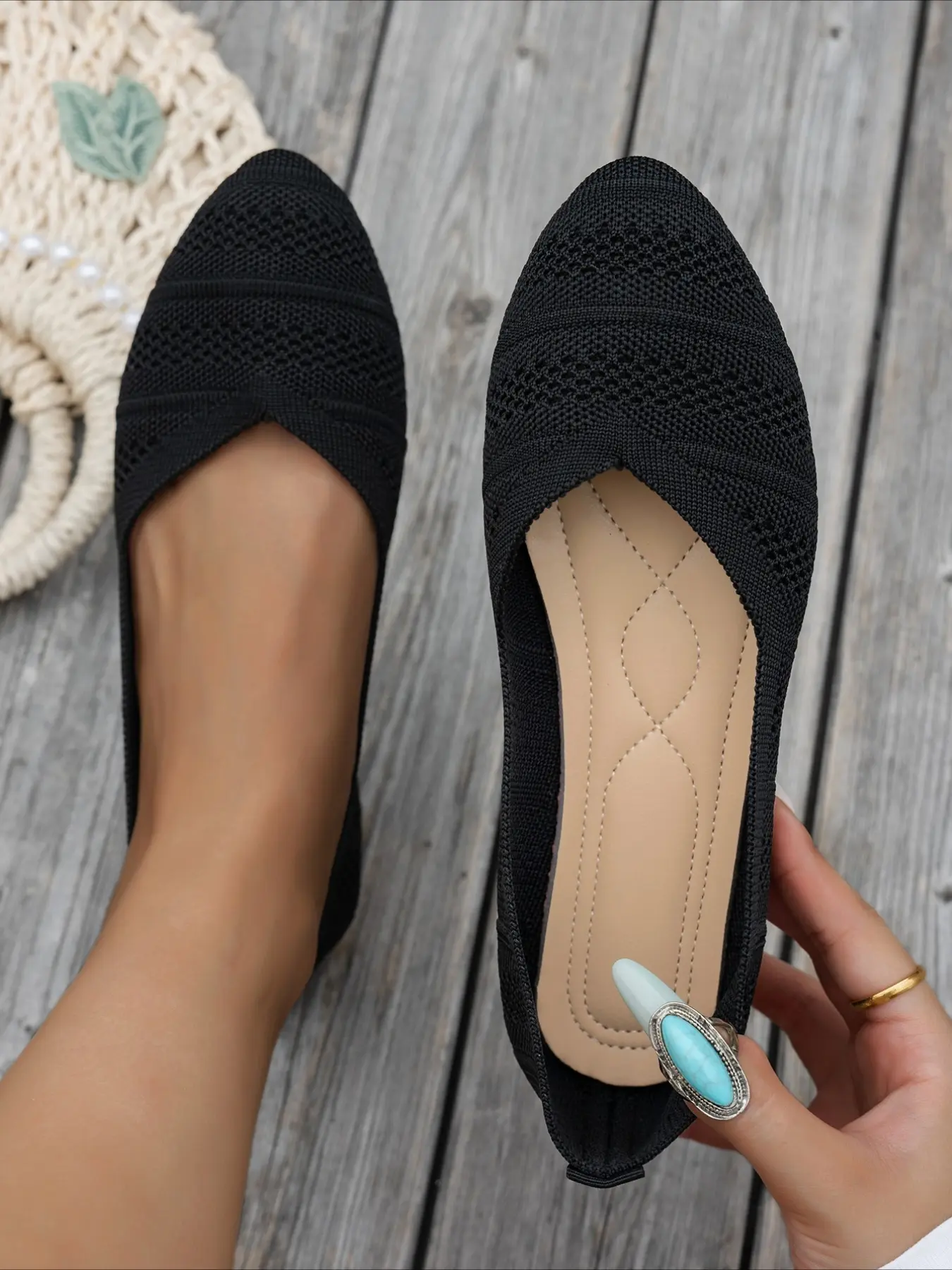 1 Pair Women's Knitted Pointed Toe Shallow Cut Flat Shoes, Gentle Commute Style Breathable Soft Sole Comfortable Footwear, Versatile Casual Shoes for Office Work & Daily Shopping