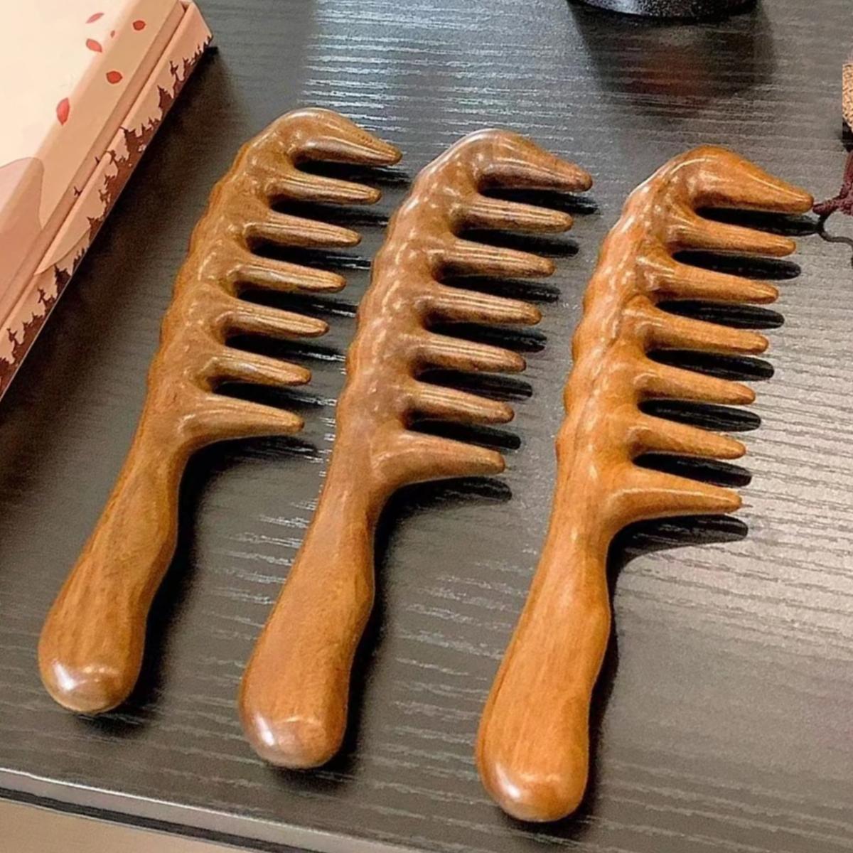 Wooden Wide Tooth Hair Comb, 1 Count Scalp Massage Comb, Curly Hair Detangling & Styling Tool, Hairdressing Comb for Women and Men, Hair Care Comb