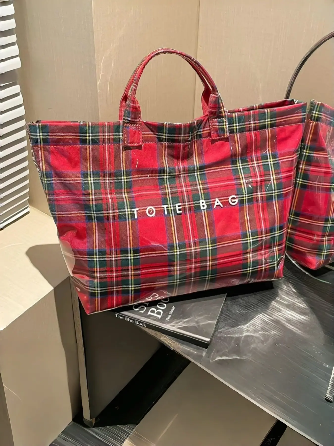 Women's Multifunctional Tote Bag, Large Capacity Waterproof Handbag, Ideal for Daily Commute and Shopping, Fashionable & Spacious Design