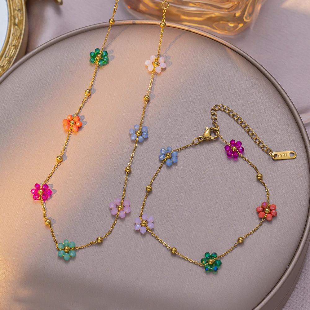 Vintage Colorful Flower Beaded Necklace Set for Women – Dopamine Girl Small Flower Choker & Bracelet – Retro Boho Aesthetic Jewelry – Trendy TikTok Accessories