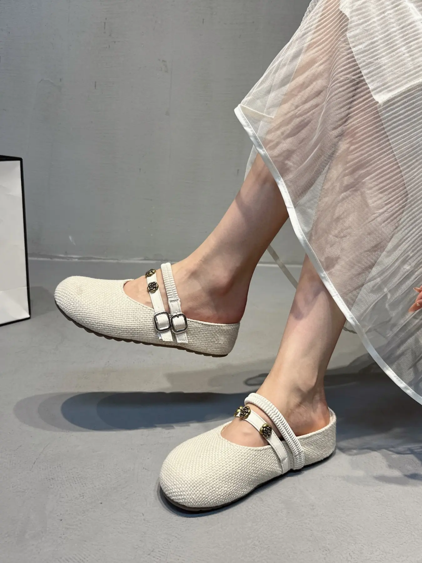 Summer Breathable Woven Fabric Sandals, Adjustable Buckle Floral Mary Jane Flat Half Slippers, Outdoor Wear Comfortable Footwear