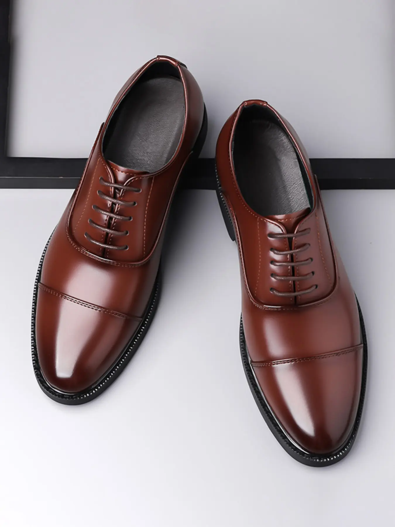 Men's Business Formal Shoes, Low Top Lace-Up Casual Walking Shoes, Slip-On Leisure Shoes, Suitable for Business and Beach Weddings, All Seasons