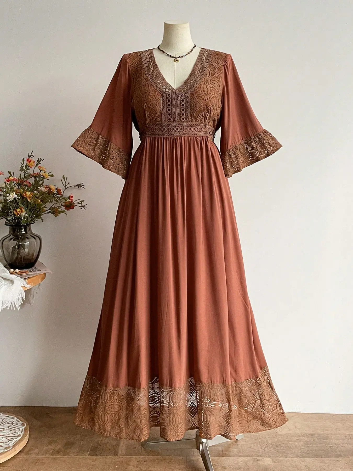 Boho Lace Patchwork V-Neck Dress, Classy Modest Dresses, Elegant Vintage Style, Perfect for Casual Vacations, Daily Wear, Solid Color, Slim-Fit, Long Sleeve