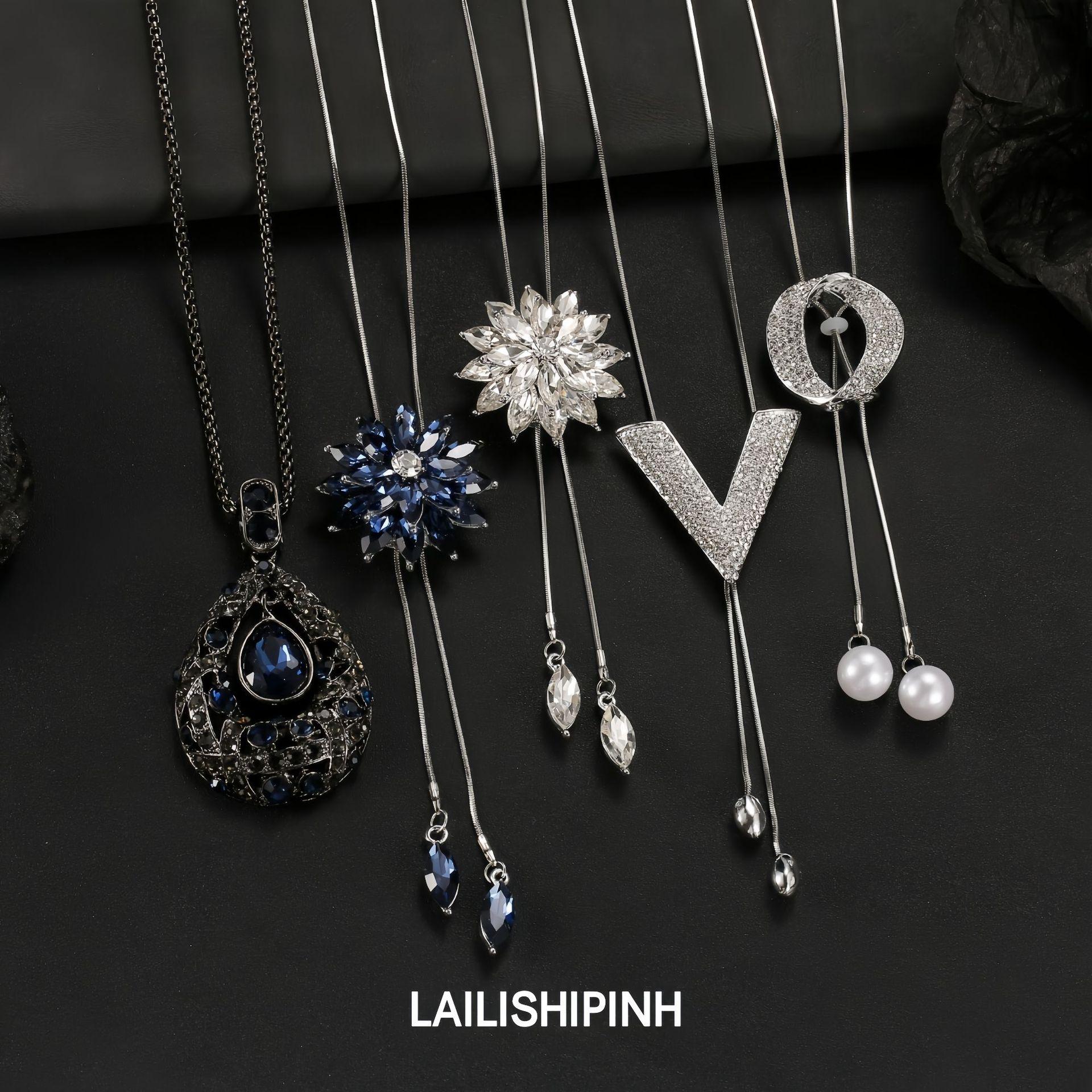 High-End, Non-Fading, Sweater Chain, Versatile Fashion Necklace For Women, Niche Design With A Sense Of Sophistication Pendant