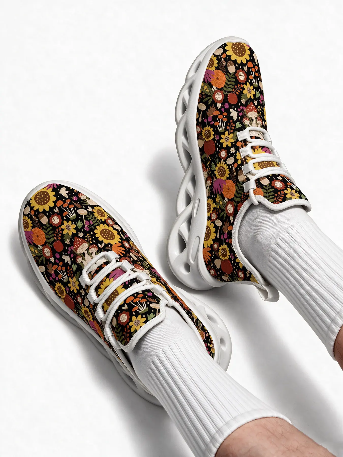 Unisex Adult Lace Up Trainers Boho Autumn Sunflower Floral Breathable Mesh Footwear Sneakers Lace Up Hollow Blade Sole Athletic Shoes Mixed Wild Flower Mushroom Retro Botanical Pattern Trendy Street Sneakers