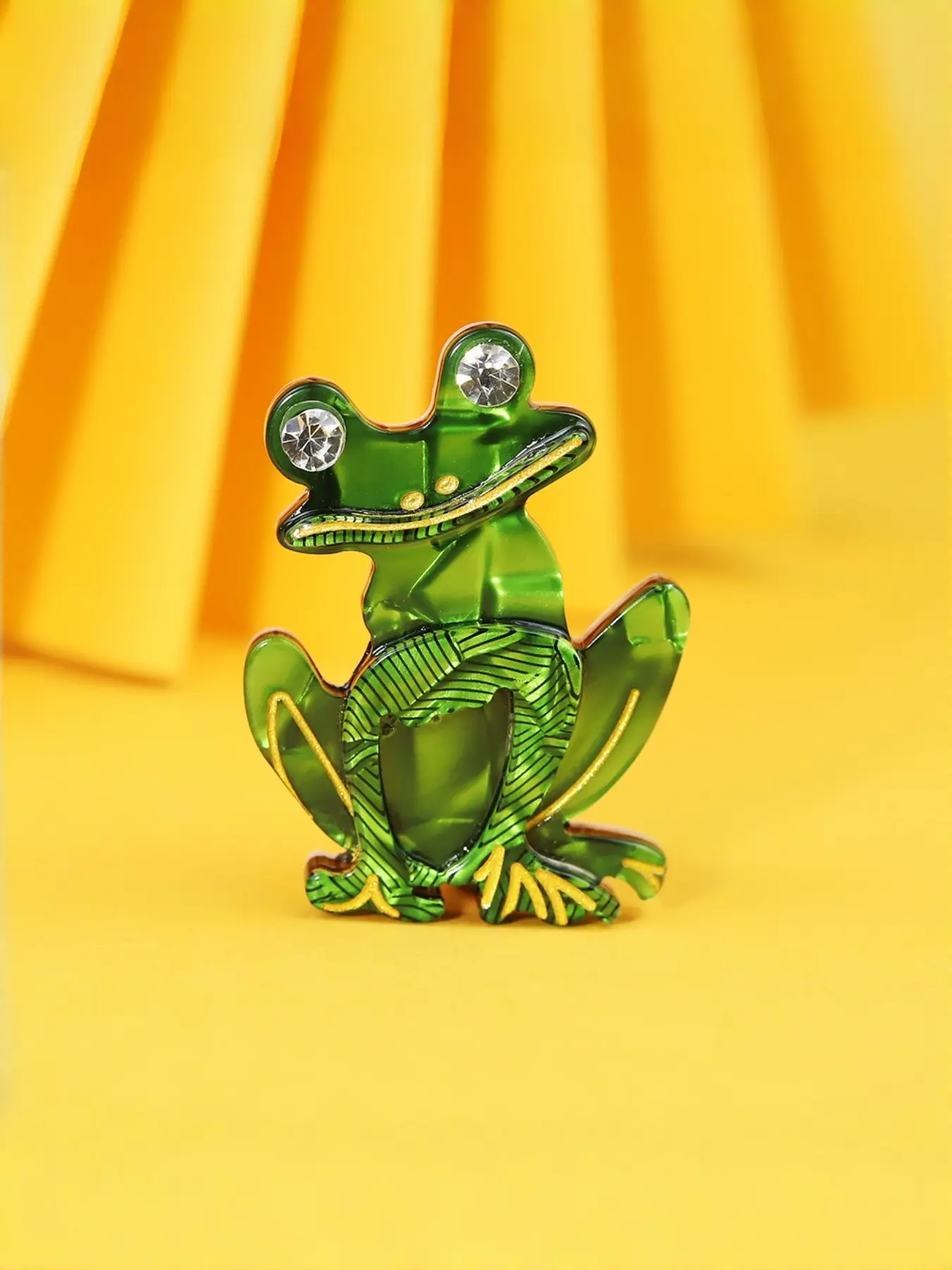 Original Design Acrylic Frog Brooch, Animal Pattern, Casual Style, All Seasons, Fashion Accessory, Hat Decoration, Festival Gift