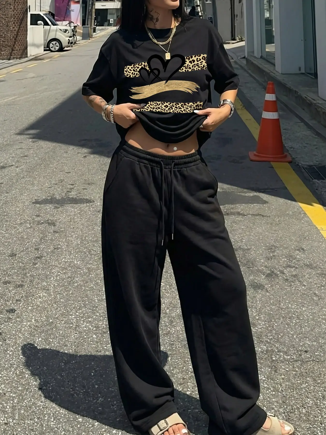 Set of 2: Gold-Foil Texture Leopard Print & Intertwined Heart Graphic Tees — American Y2K Streetwear Style | Artistic Design | Loose Fit & Slimming Effect — For "Millennial It-Girls" & Hypebeast Enthusiasts Piece