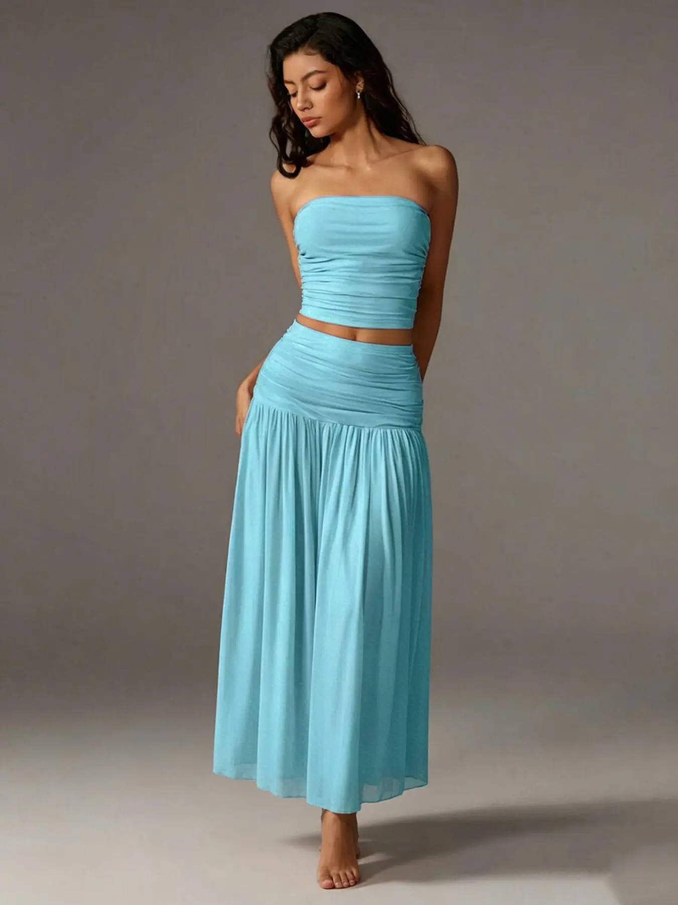 Women's Mesh Solid Color Halter Top Sleeveless and Long Dress Two-Piece Set, Breathable Summer Outfit, Elegant and Comfortable for Daily Wear