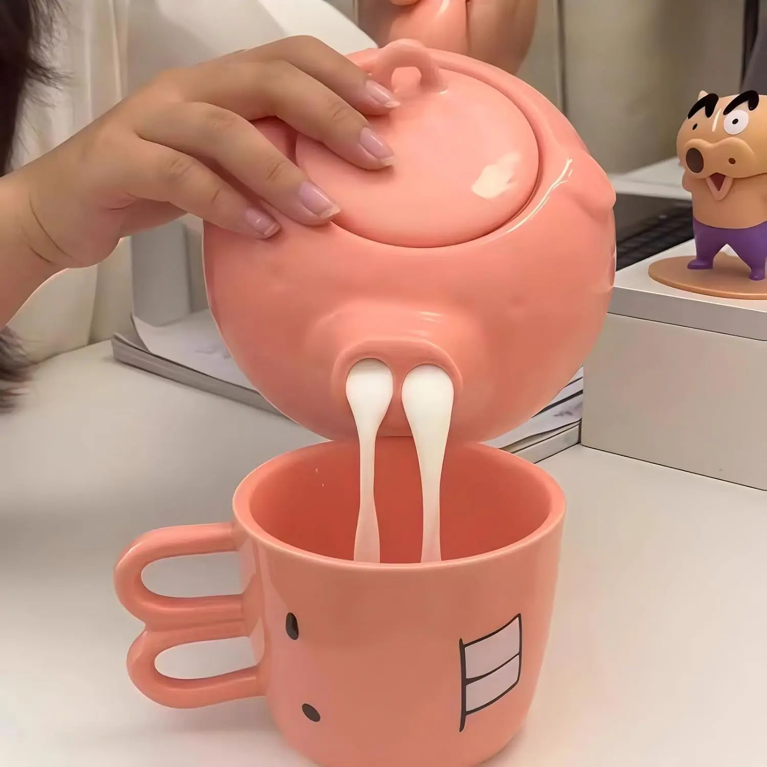 Creative Fun Coffee Pot and Mug Set, Pig Ceramic Coffee Pot with Cute Mugs, Perfect Gift for Family and Friends