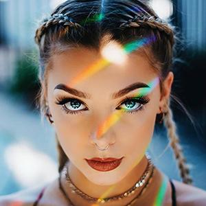 LOYALLOOK 8counts G23 Titanium Hinged Clicker Segment Nose Rings Hoop Septum Nose Lip Ring Hoop for Women Men Helix Cartilage Daith Tragus Sleeper Earrings Body Piercing Improved 16G Jewelry