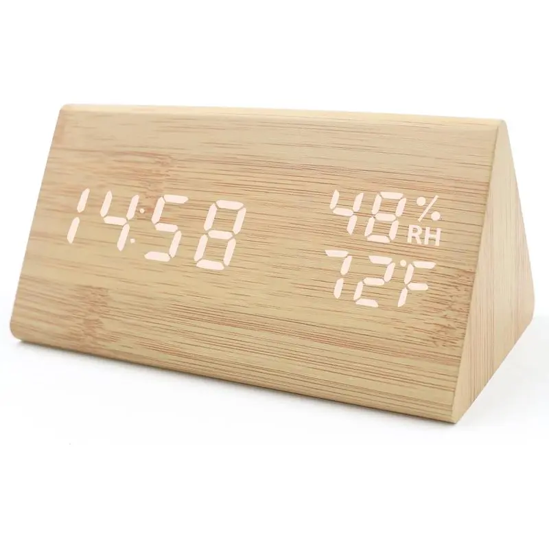 Wood‑Grain Plug‑in Digital Bedside Clock, Clear Large‑Digit Screen, Brightness Dimmer, DC Power Port And Customizable Loud‑Volume Alarm, Rustic Wooden Ornament For Bedroom And Living‑Room