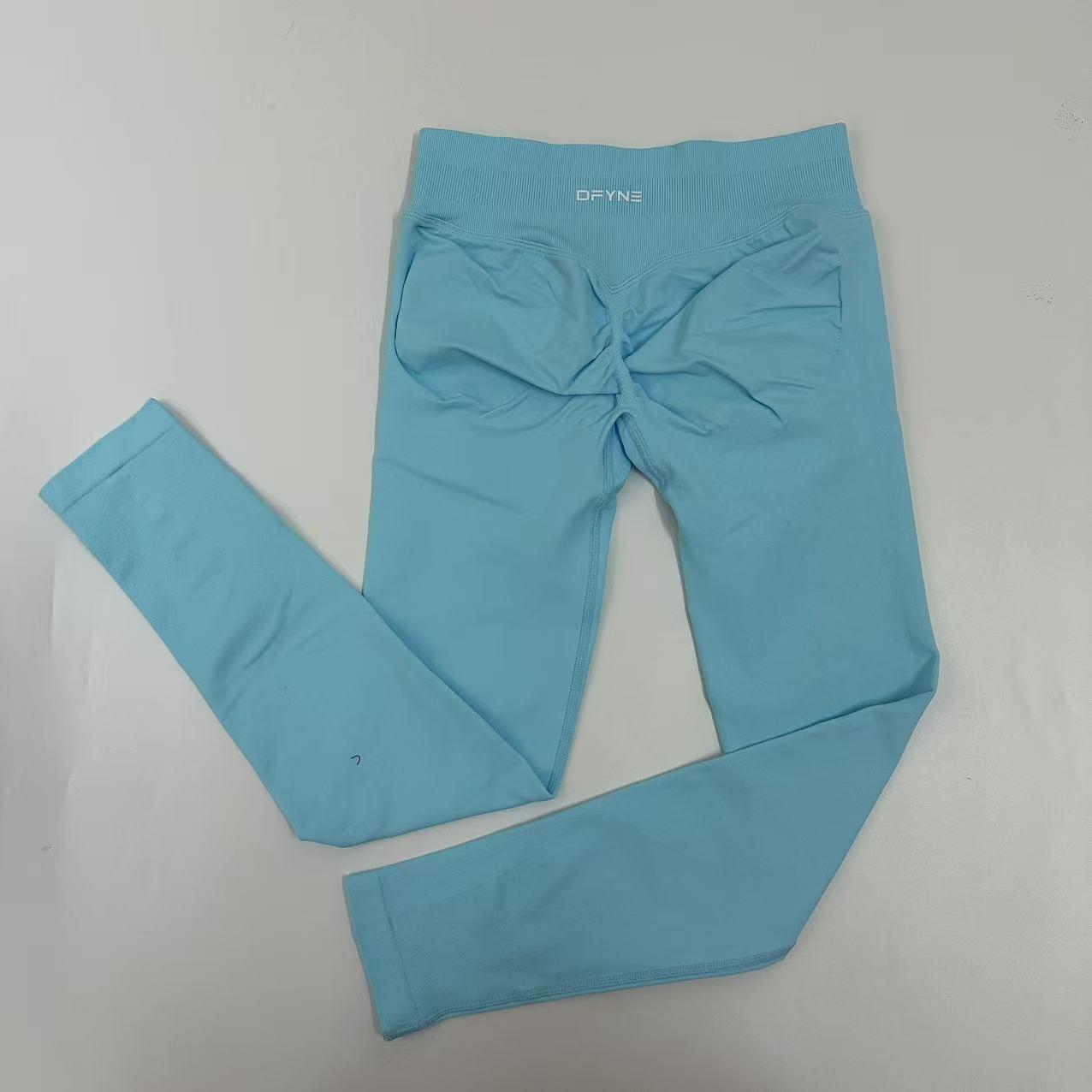 Dfyne Impact High-waist women's tight-fitting trousers and seamless yoga pants, suitable for sports, cycling and outdoor activities.