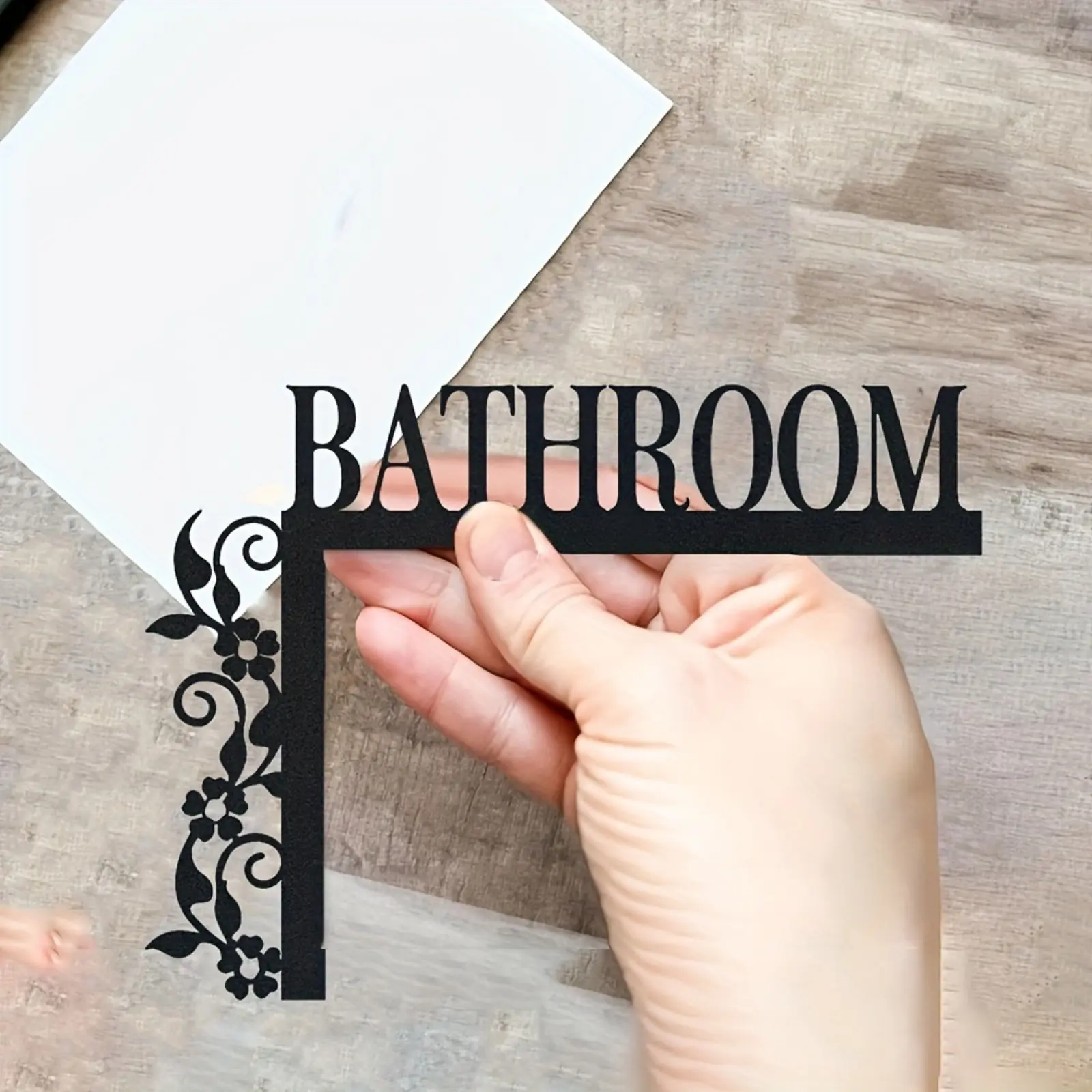 1Pc elegant metal bathroom door logo, wall-mounted wrought iron decorative sign, with floral design, suitable for home interior decoration and bathroom decoration, Bathroom Signs Decor