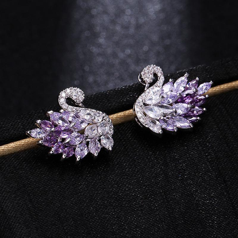 New Exquisite Super Sparkling Light Luxury Full Zirconia Swan Earrings Classic Versatile Fashion Style Earrings