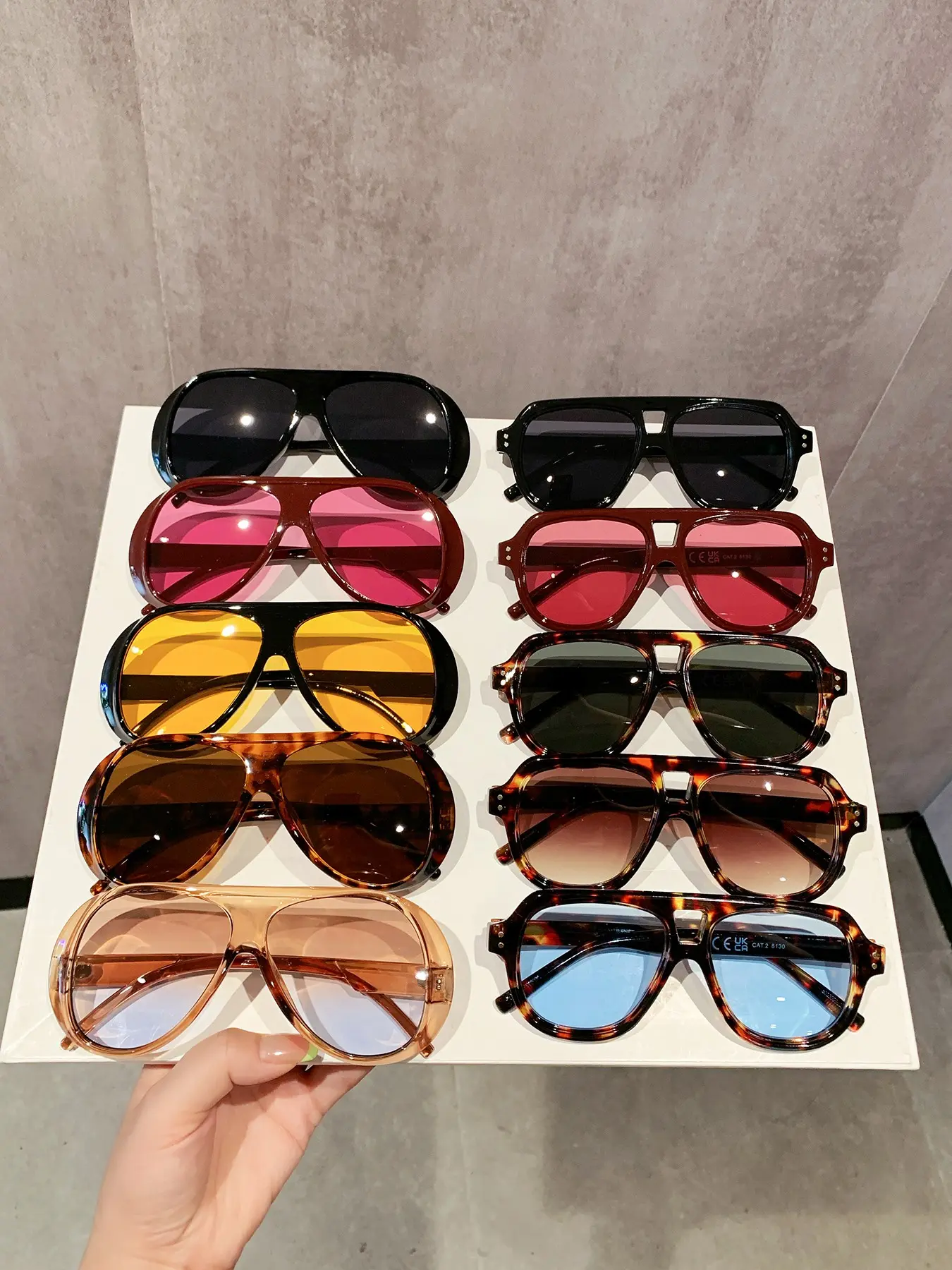 10 Pairs Women's Large Frame Oval Glasses, Vintage Fashion Eyewear, Chic Sunglasses, Perfect for Runway, Beach Parties, Street Style