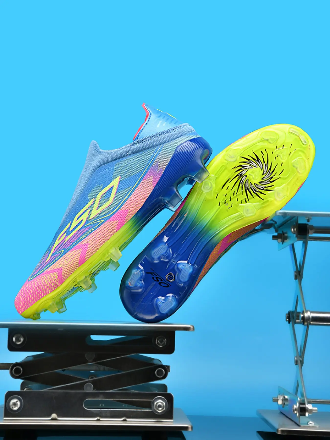 Men's High-End Seamless Soccer Shoes, Anti-Slip Durable Outdoor Grass Soccer Shoes, Super Grip and Support, Fashionable and Stylish, Soccer Boots