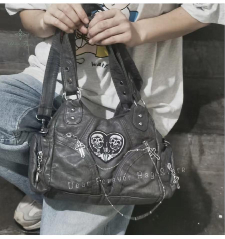 Women's Y2K Vintage Motorcycle Shoulder Bag Fashion Soft PU Chains Multiple Pockets Tote Bags Moto Style Messenger Crossbody Bag