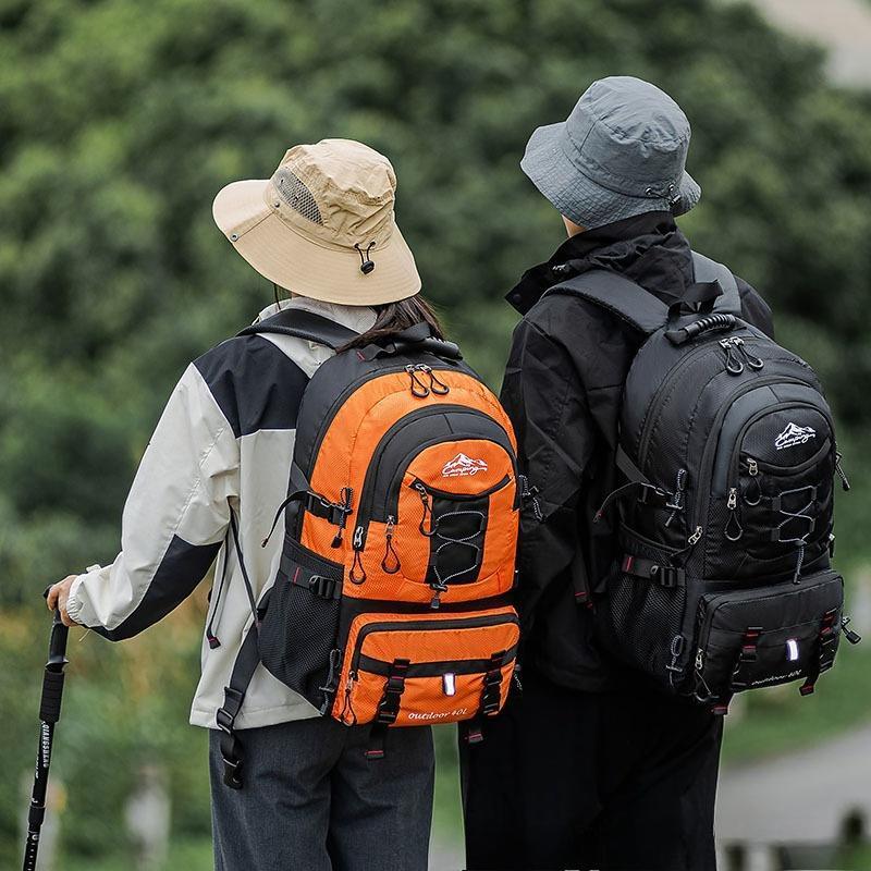 Maximum Storage Casual Backpack - Versatile High Capacity Men's Backpack for Daily Adventures, School, and Business Trips, Includes Hydration Bladder Sleeve and Quick-Access Top Pocket