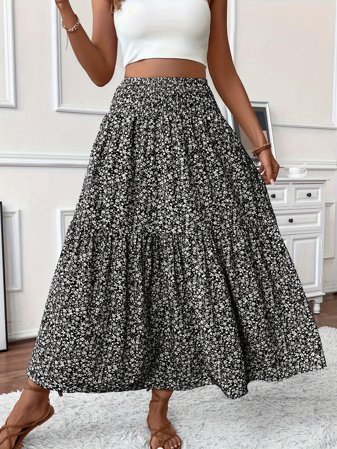DP 021742   Women's Elastic Waist Skirt - Casual Ditsy Floral, Pocket Detail