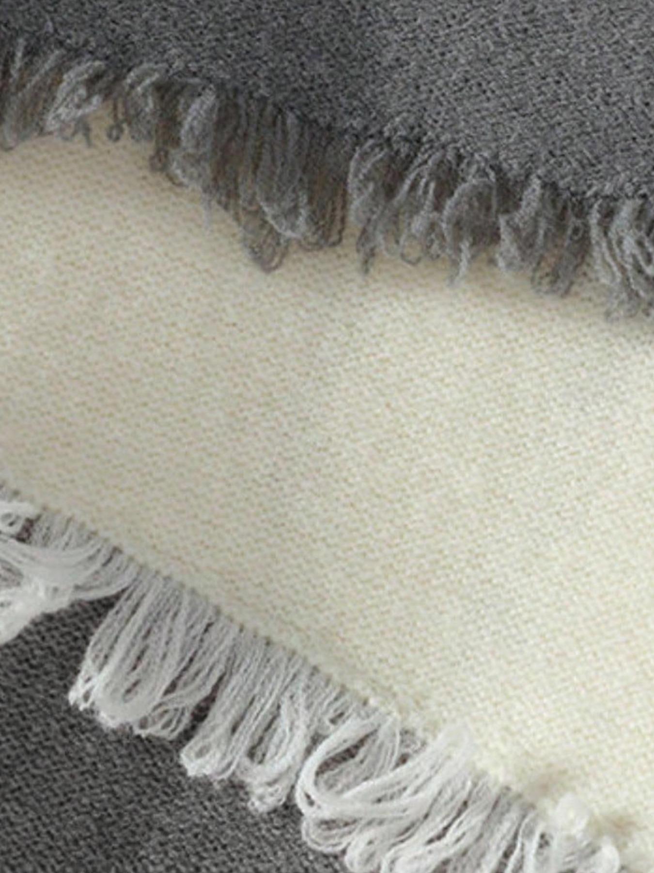 Men's Patchwork Color Block Pullover Sweater, Stylish Casual Crew neck Drop Shoulder Long Sleeve Knitted Top,Unisex Ripped Design Fashion Fall Winter Inside Top Soft Warm Sweatshirt Daily Life, Trendy Men's Outdoor Going Out Warm Jacket Knitwear