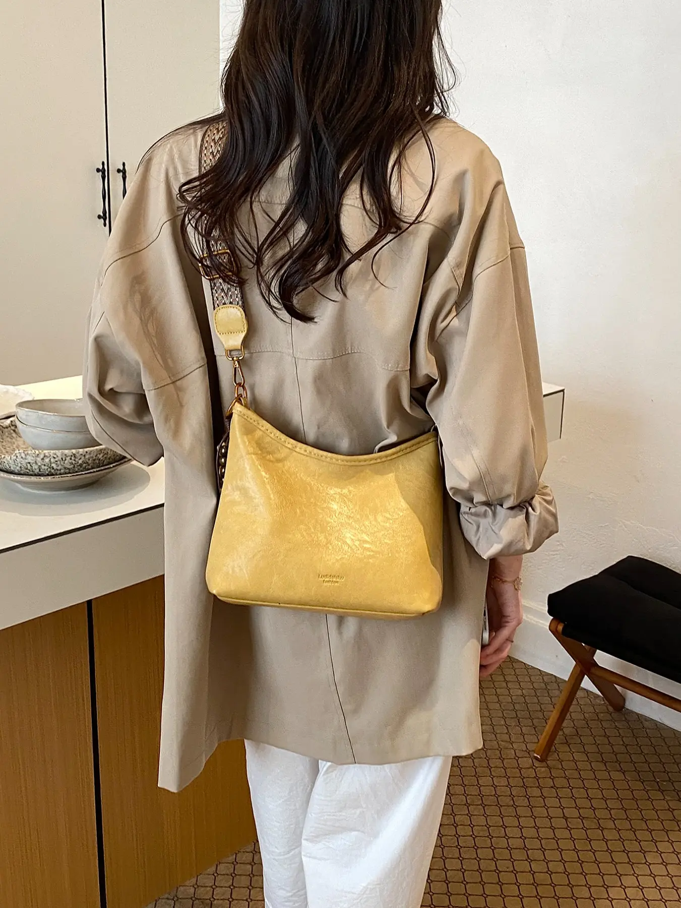 Fashionable PU Cosmetic Bag, Casual Print Design, All-Seasons Use, Ideal for Travel & Daily Outing, Unique Style Handbag for Women