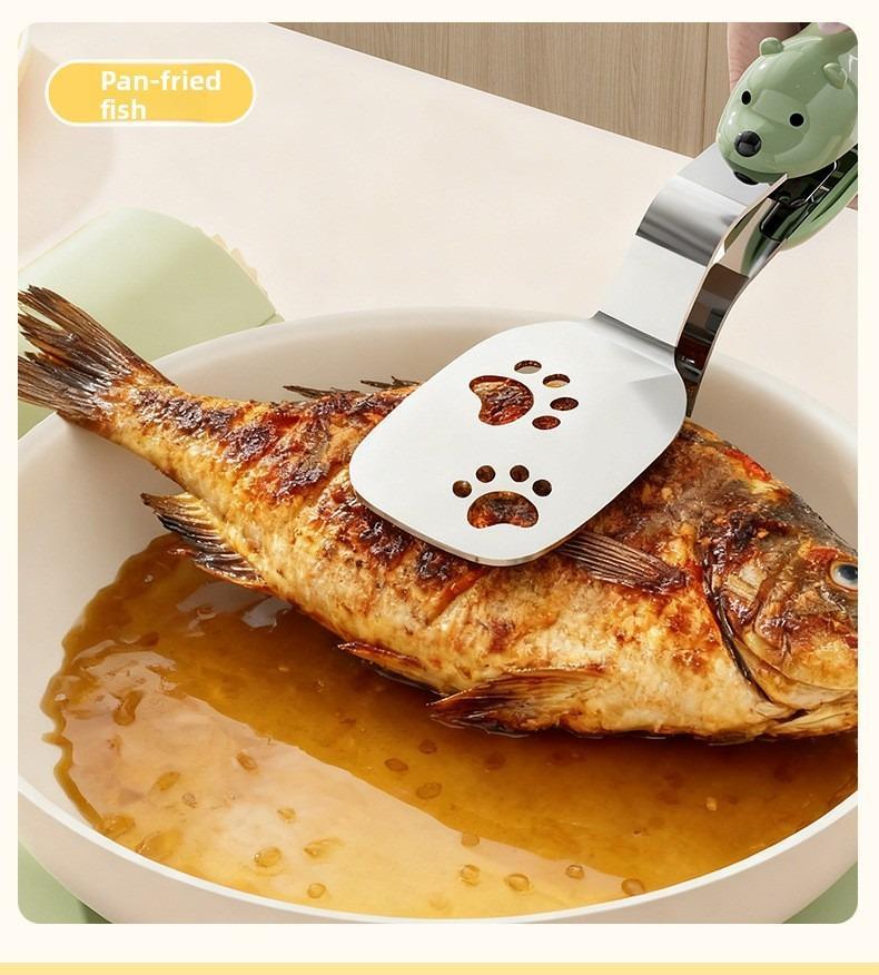 Stainless Steel Bear Pancake Griddle Clip Multifunctional Kitchen Tool for Frying Eggs, Fish, and Steaks