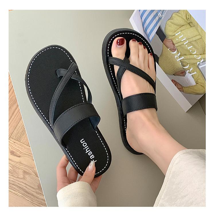 New summer women's slippers, fashionable and versatile, cross-toe slip-on sandals, non-slip, suitable for bathroom, bathing, and outdoor beach wear