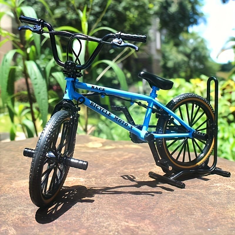 Premium 1/8 scale mini BMX finger bike - cast aluminum alloy, collectible toy for enthusiasts - three colors available