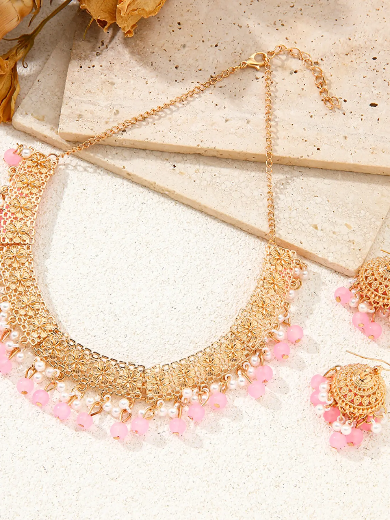 Indian Style Hollow Out Floral Necklace Earrings Set, Four Colors Available, Luxury Ethnic Bell Earrings Necklaces, Bridal Jewelry Set For Wedding