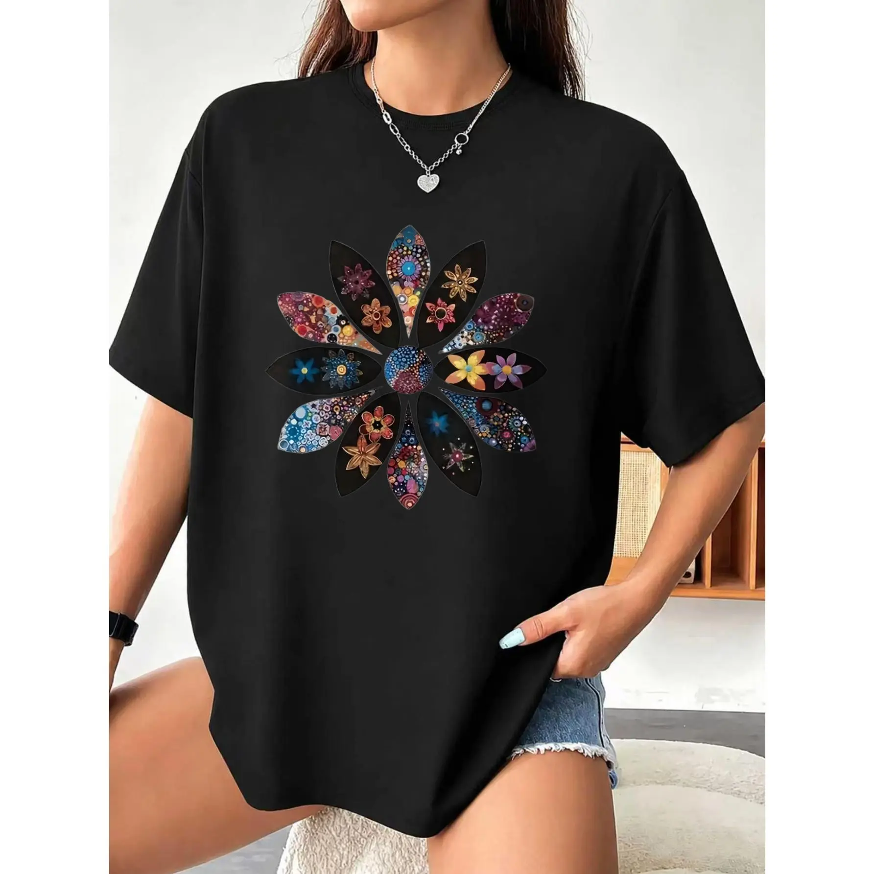 Plus Size Women's T-Shirt, Bohemian Geometric Mandala Top in Pure Cotton with a Loose Oversized Fit for Casual Summer, Round Neck, Baggy
