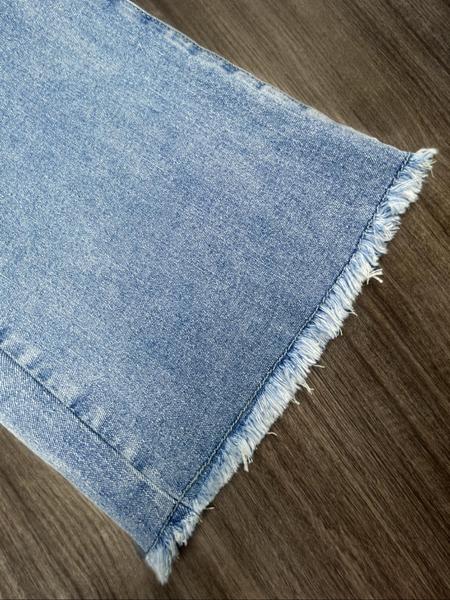 NVFelix Women's High Waist Ripped Flare Jeans with Frayed Hem and Distressed Details, All Seasons Fashion, Plain Pattern, Comfortable and Stylish