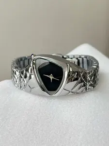 Unisex Retro Dragon Eye Watch, Quartz Analog Wristwatch, European Style High-End Non-Mechanical Timepiece, Hip-Hop Design for Men and Women, Unique Fashion Accessory