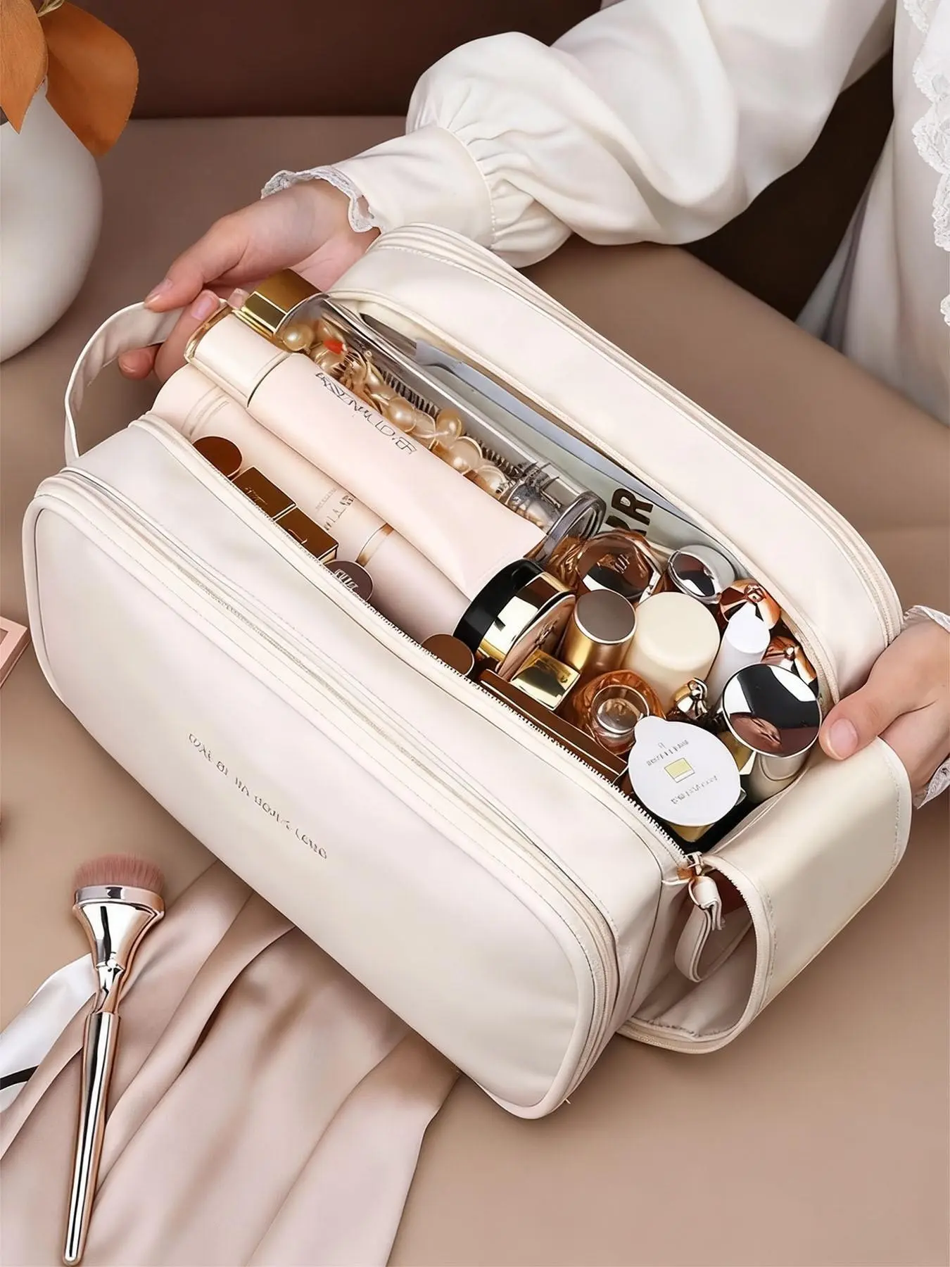 Large Capacity Travel Makeup Bag, Multi-Layer Waterproof Cosmetic Organizer, Portable Handheld Wash Kit, Ideal for Gifts & Business Trips