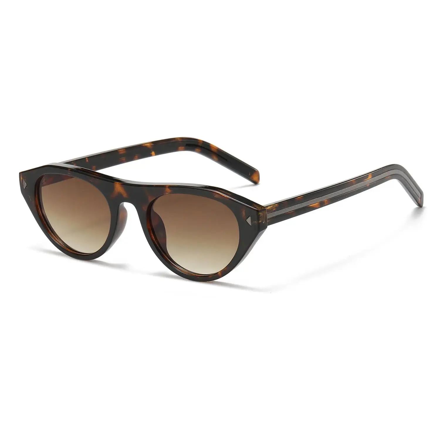 Women's Retro Tortoiseshell Cat Eye Sunglasses, Stylish Small Frame with Gradient Brown Lens, UV Protection for Driving & Beach, Pa, Stylish Accessories, Statement Frame Glasses, Polyamide, Retro Look, Uv Protection Lens