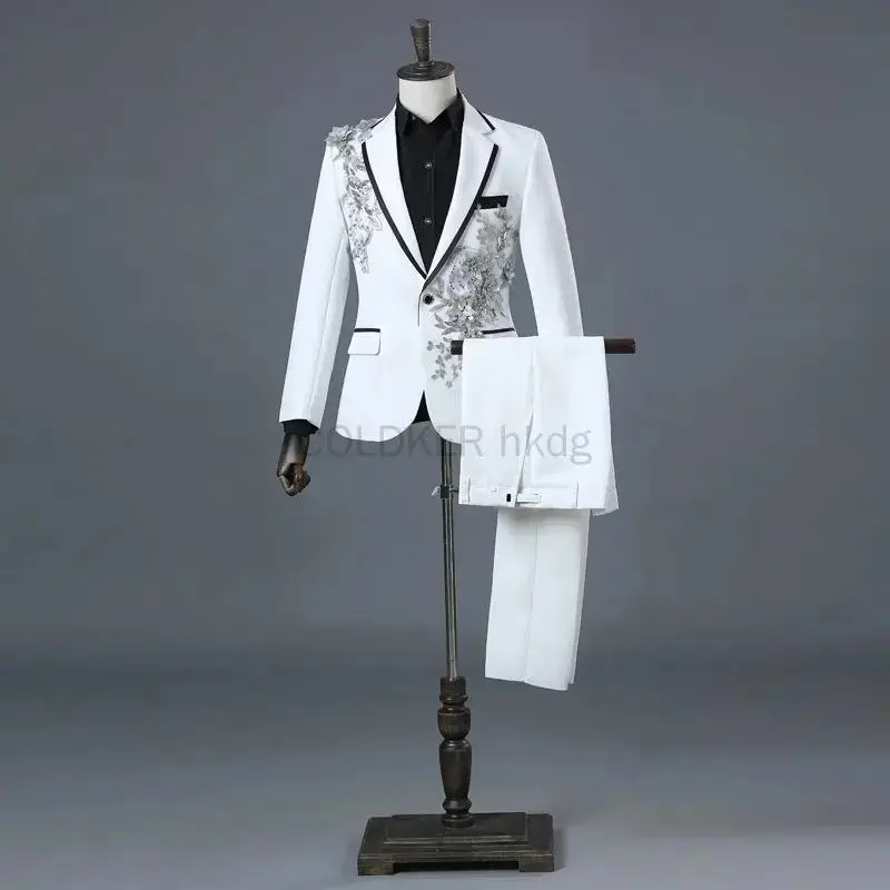 Elegant Appliqued Mens Suits Slim Fit 2 Piece Formal Tuxedo Suits Blazer Pants with Bow Tie for Wedding Prom Menswear Workwear Longsleeves Plain business casual outfits suits Beige Wetsuit