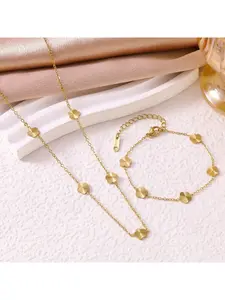 Gold Tone Clover Necklace Bracelet Set for Women, Dainty 2Pcs Flower Charm Jewelry Set, Minimalist Everyday Wear Jewelry