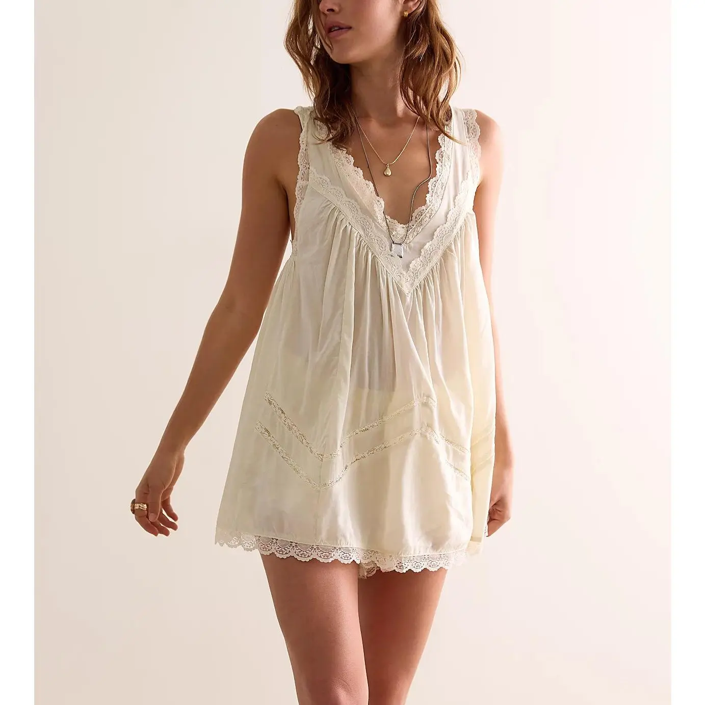 Women Lace Trim Spaghetti Strap Mini Slip Dress, V Neck Loose Tiered Swing Babydoll Nightgown Casual Summer Cami Dress