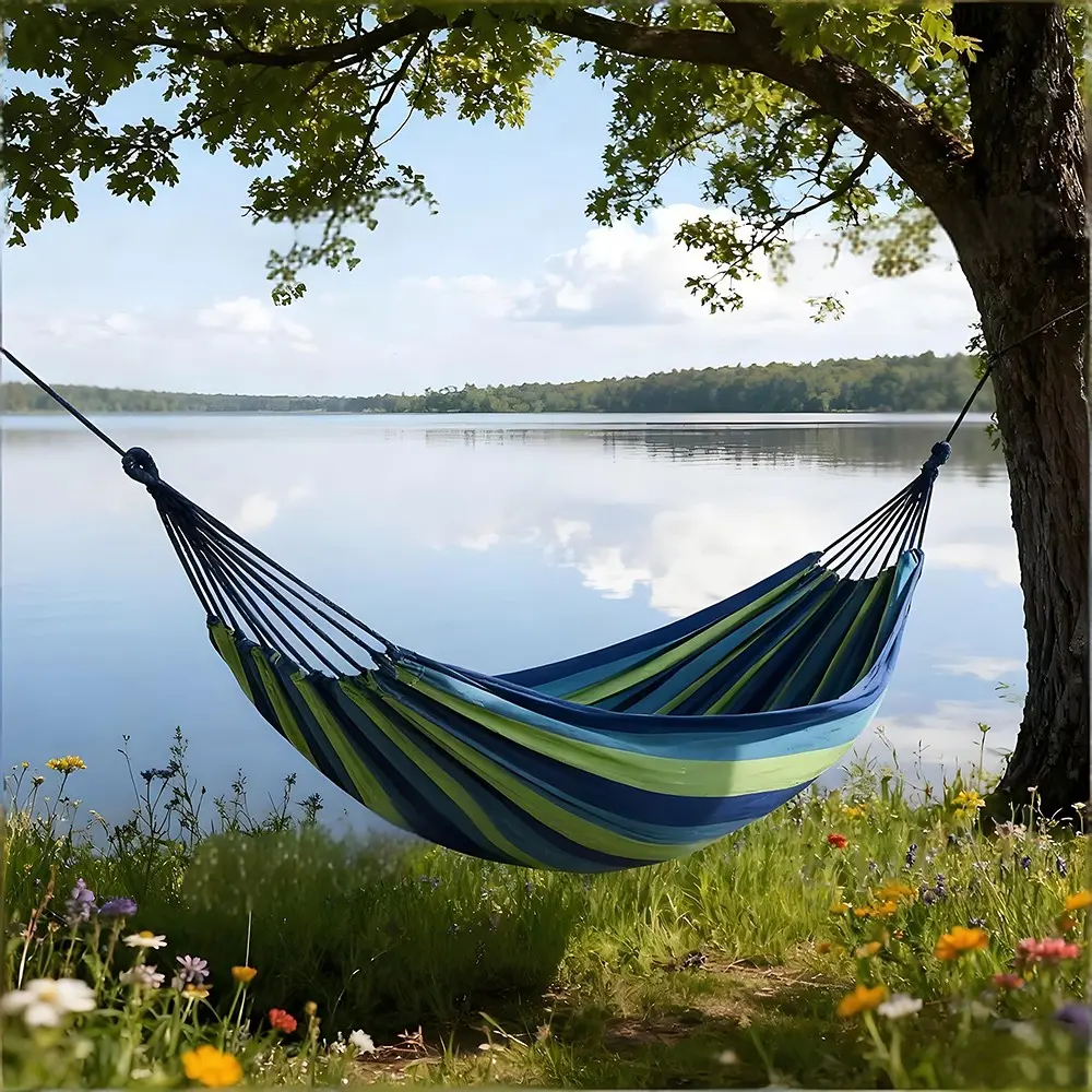 Colorful Striped Courtyard Hammock, Outdoor Garden Camping Hammock, Park Hammock, Backyard Hammock, Outdoor Hammock for Balcony/yard/outdoor Use