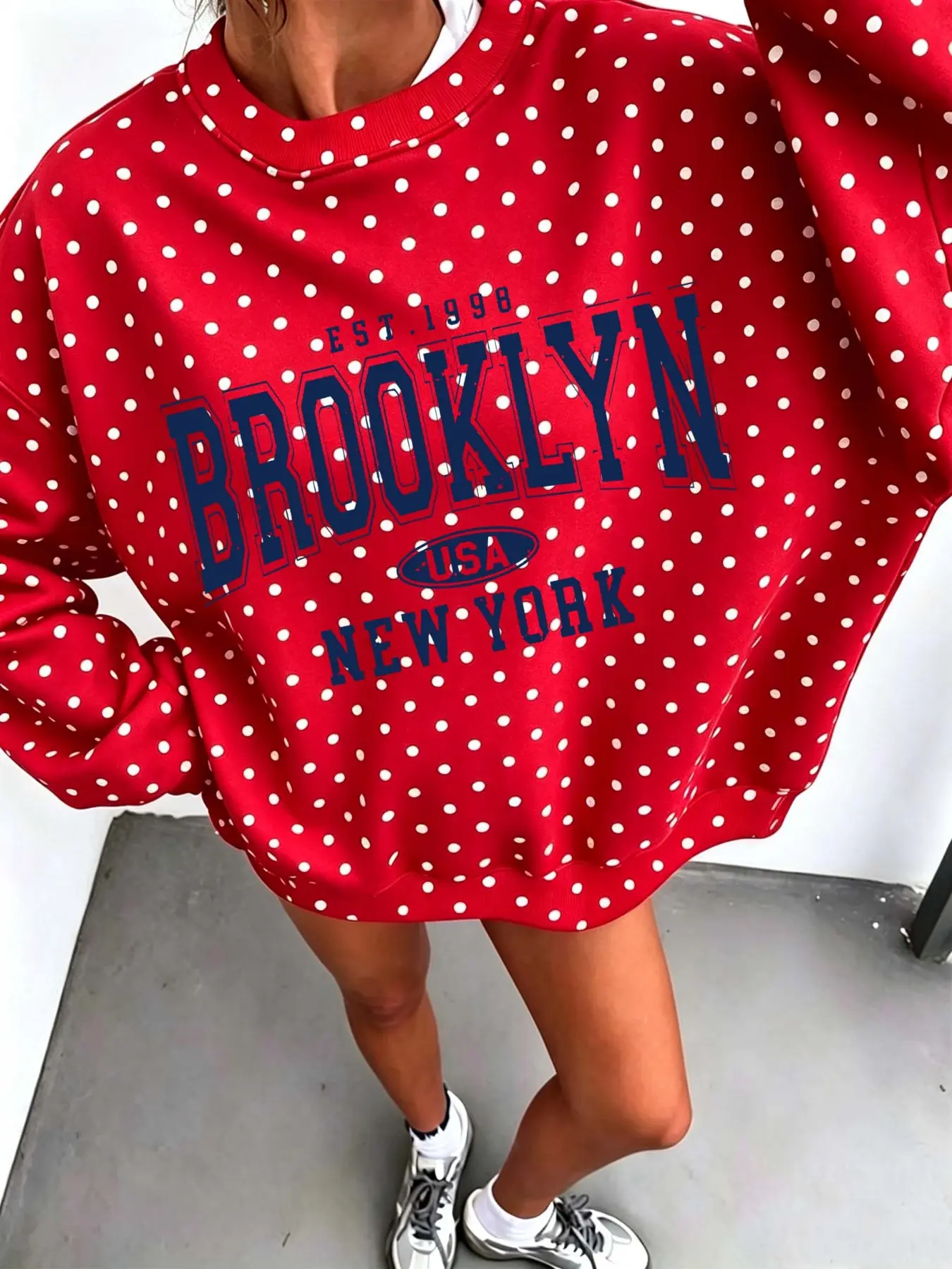 Women Polka Dot Brooklyn New York Printed Crewneck Sweatshirt, Casual Oversized Long Sleeve Pullover, Fall & Winter Fashion