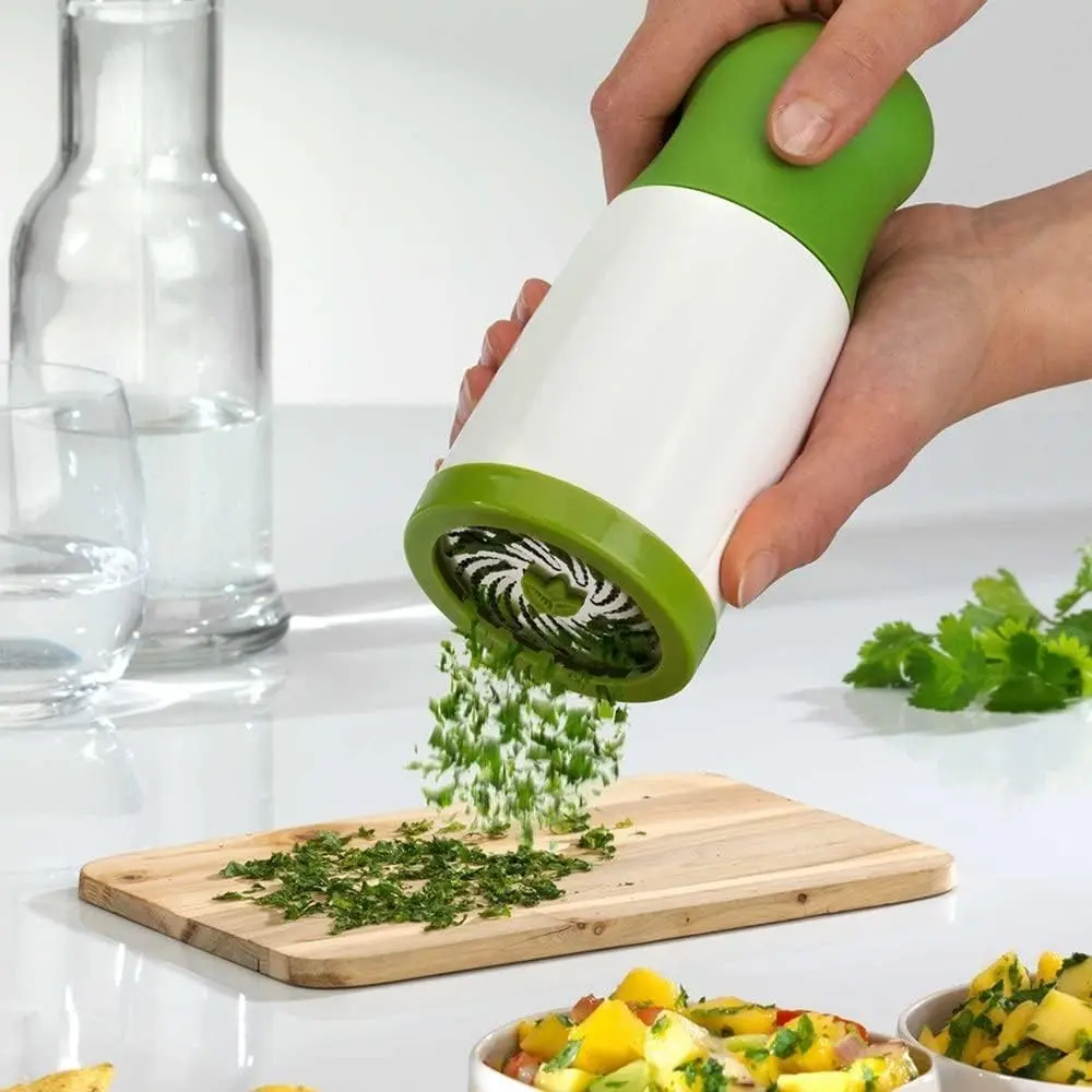 Manual Cilantro Chopper, Pepper Compatible Spice Cutter, Ergonomic Handheld Kitchen Herb Grinder, Ideal for Various Spices and Herbs