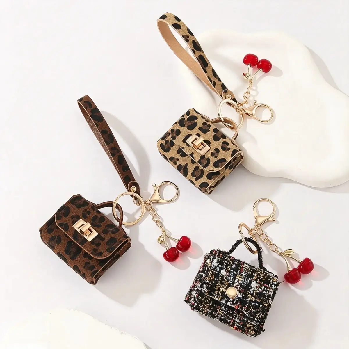 Women's Keychain Set 3 Pack Leopard Print Vegan Leather with Coin Pouch Aesthetic Mini Wallet Bag Charm for Tote Gift